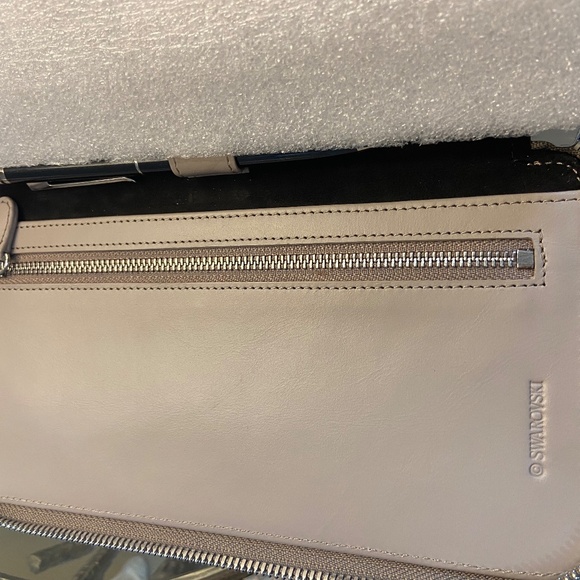 Genuine Swarovski Passport Wallet - Picture 2 of 11